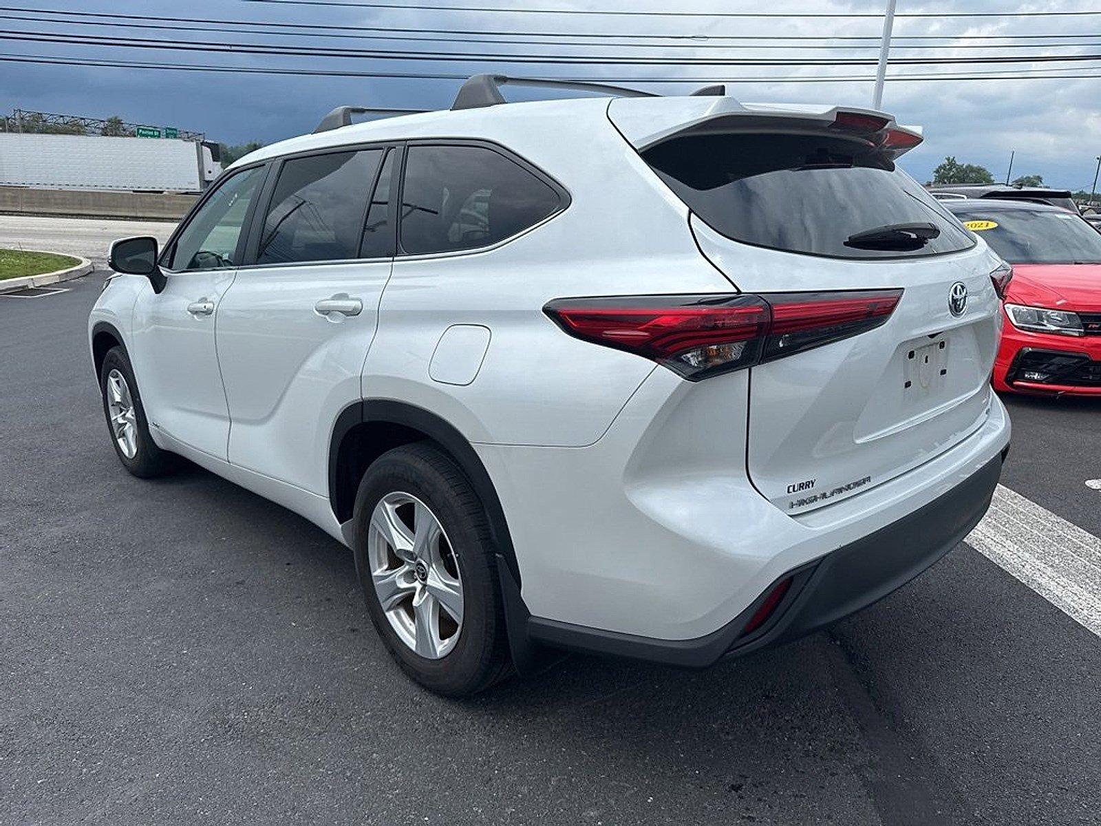 2023 Toyota Highlander Vehicle Photo in Harrisburg, PA 17111
