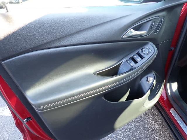 2022 Buick Encore GX Vehicle Photo in ZELIENOPLE, PA 16063-2910