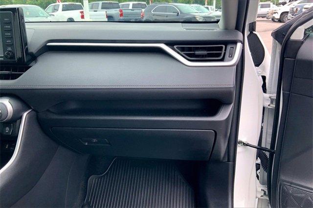 2022 Toyota RAV4 Vehicle Photo in KANSAS CITY, MO 64114-4502