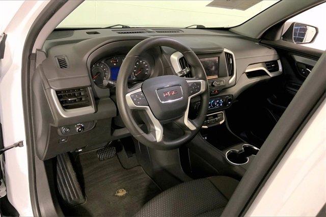 2023 GMC Terrain Vehicle Photo in INDEPENDENCE, MO 64055-1314