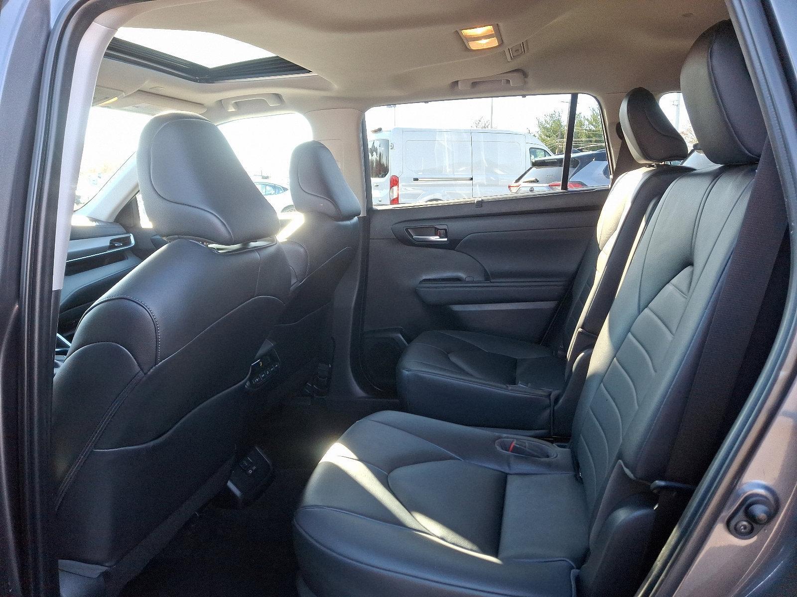 2023 Toyota Highlander Vehicle Photo in Trevose, PA 19053