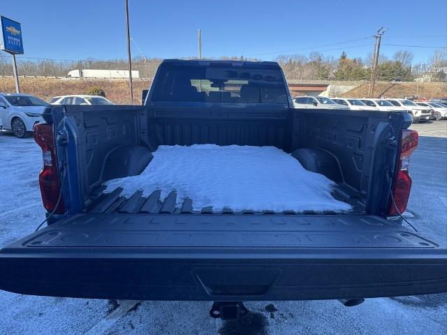 2025 Chevrolet Silverado 2500 HD Vehicle Photo in GARDNER, MA 01440-3110