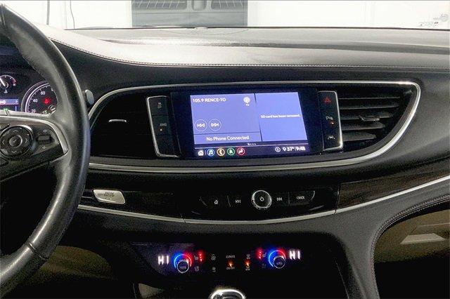 2020 Buick Enclave Vehicle Photo in TOPEKA, KS 66609-0000