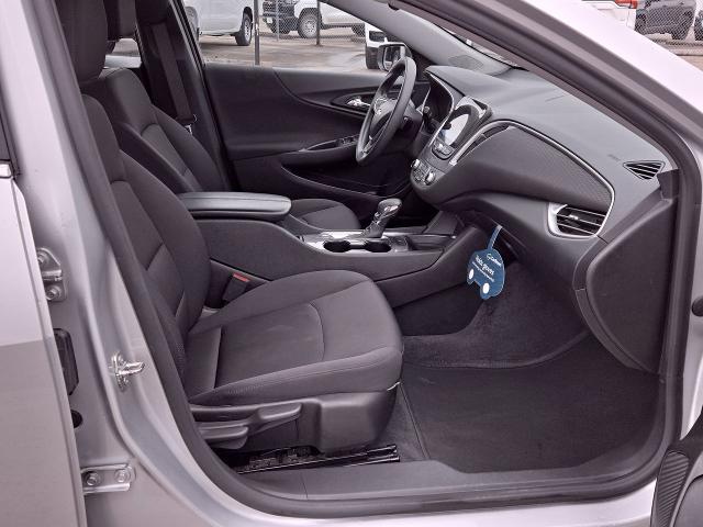 2022 Chevrolet Malibu Vehicle Photo in NEDERLAND, TX 77627-8017