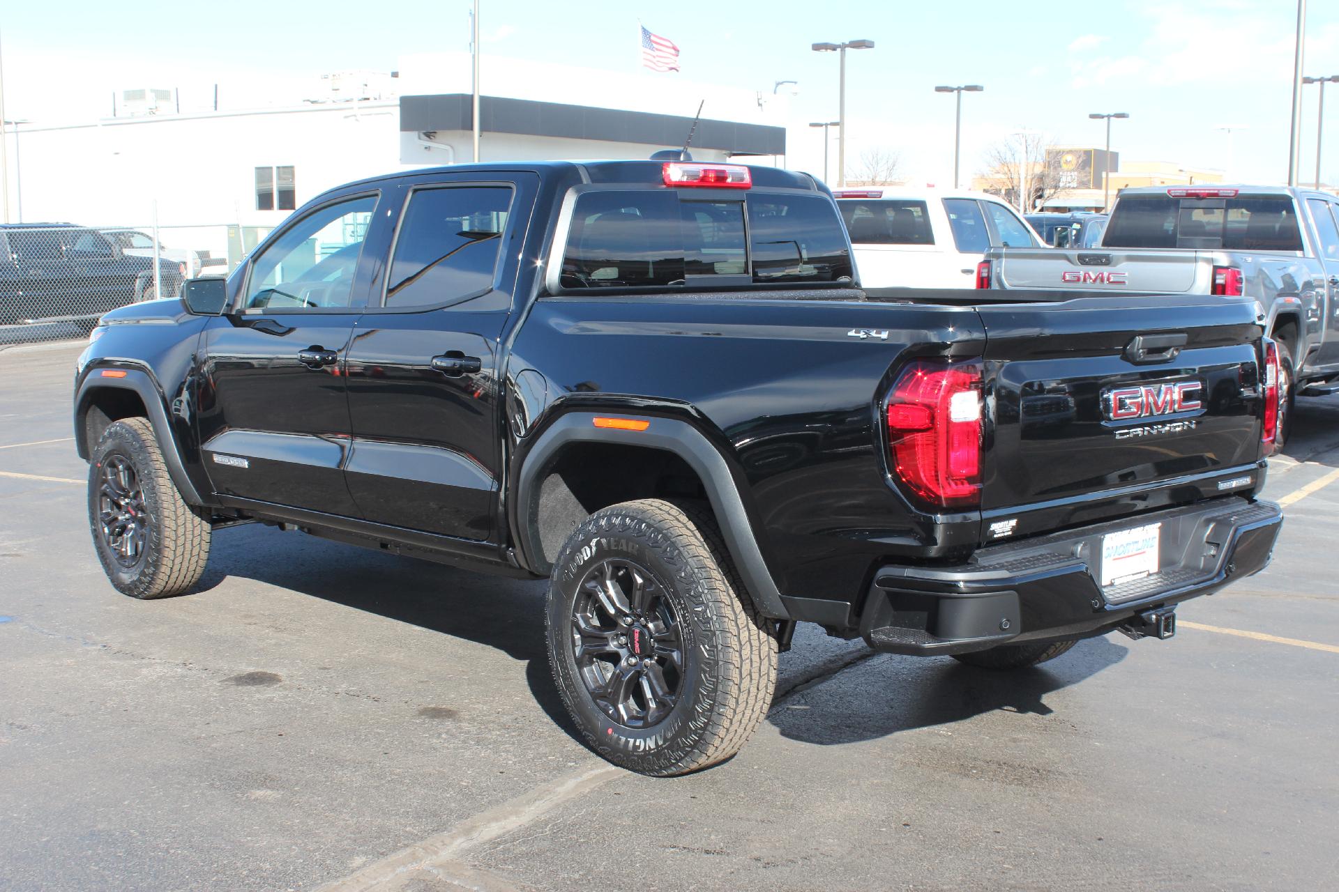 2025 GMC Canyon Vehicle Photo in AURORA, CO 80012-4011