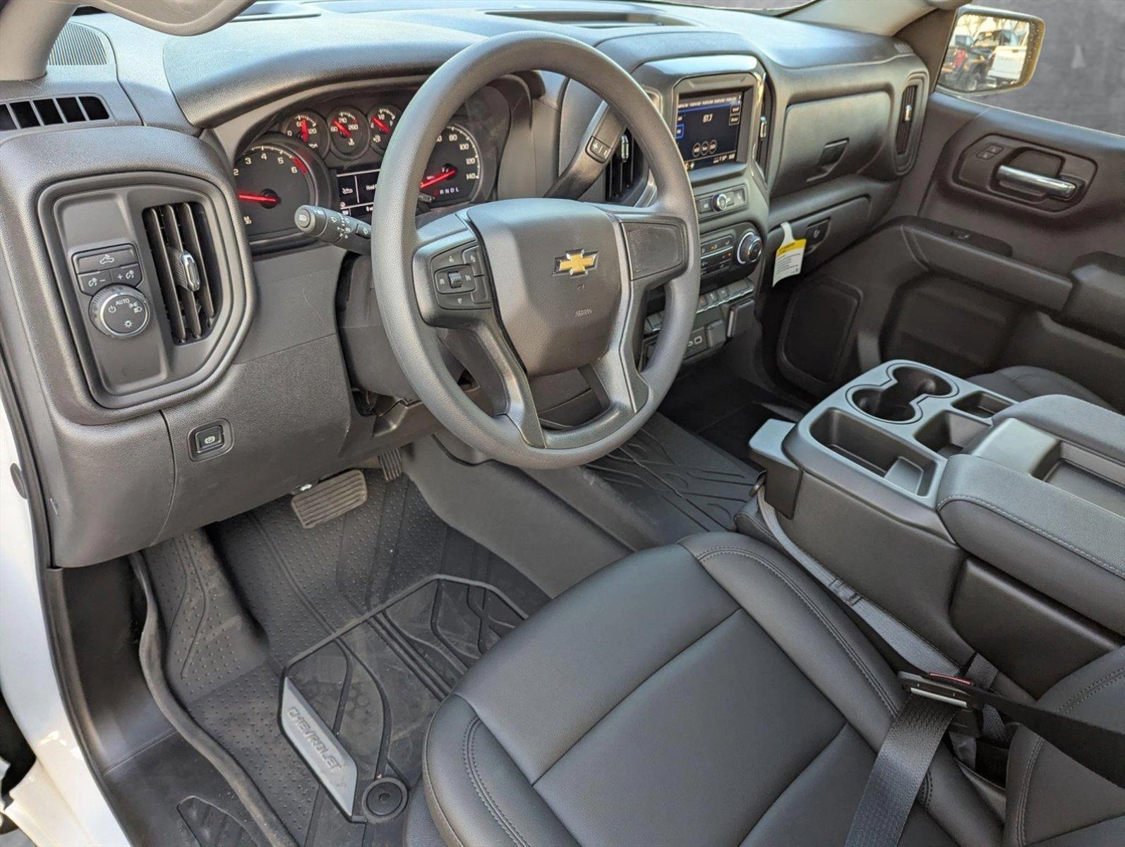 2025 Chevrolet Silverado 1500 Vehicle Photo in GREENACRES, FL 33463-3207