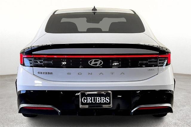 2024 Hyundai SONATA Hybrid Vehicle Photo in Tulsa, OK 74129