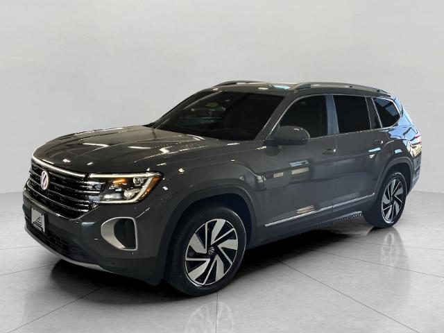 2025 Volkswagen Atlas Vehicle Photo in Oshkosh, WI 54904