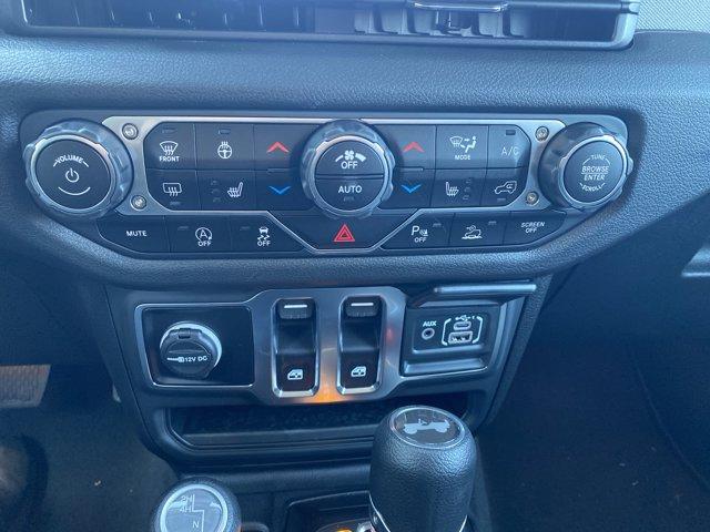 2025 Jeep Wrangler Vehicle Photo in Doylsetown, PA 18901