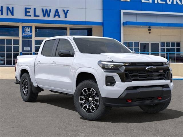 2025 Chevrolet Colorado Vehicle Photo in ENGLEWOOD, CO 80113-6708