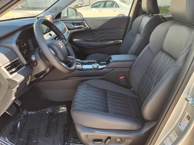 2025 Mitsubishi Outlander Vehicle Photo in Tampa, FL 33612