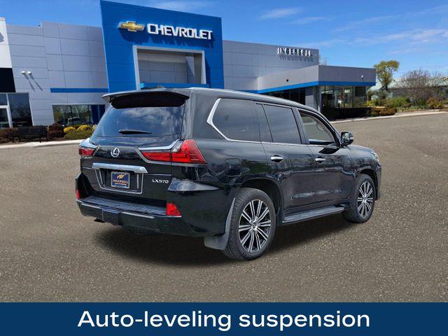 2018 Lexus LX 570 Vehicle Photo in DANBURY, CT 06810-5034