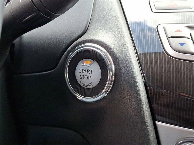2017 INFINITI QX60 Vehicle Photo in Willow Grove, PA 19090