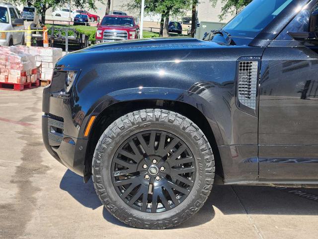 2022 Defender Vehicle Photo in Grapevine, TX 76051