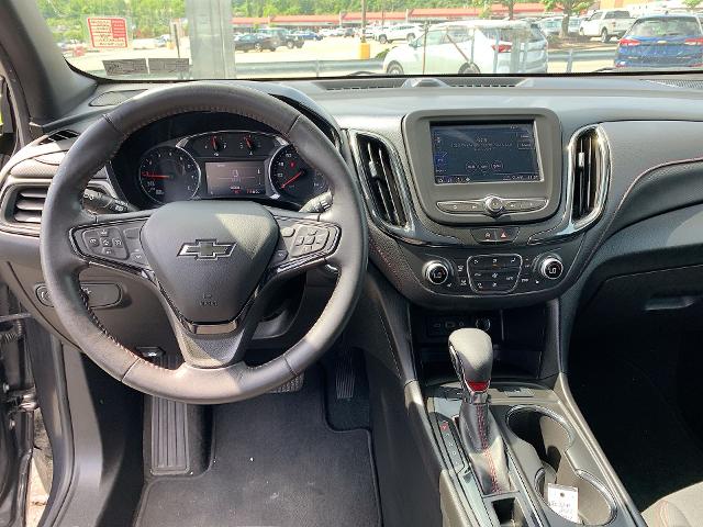2022 Chevrolet Equinox Vehicle Photo in MOON TOWNSHIP, PA 15108-2571