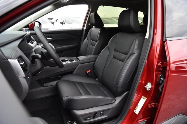 2025 Nissan Rogue Vehicle Photo in Ballwin, MO 63011