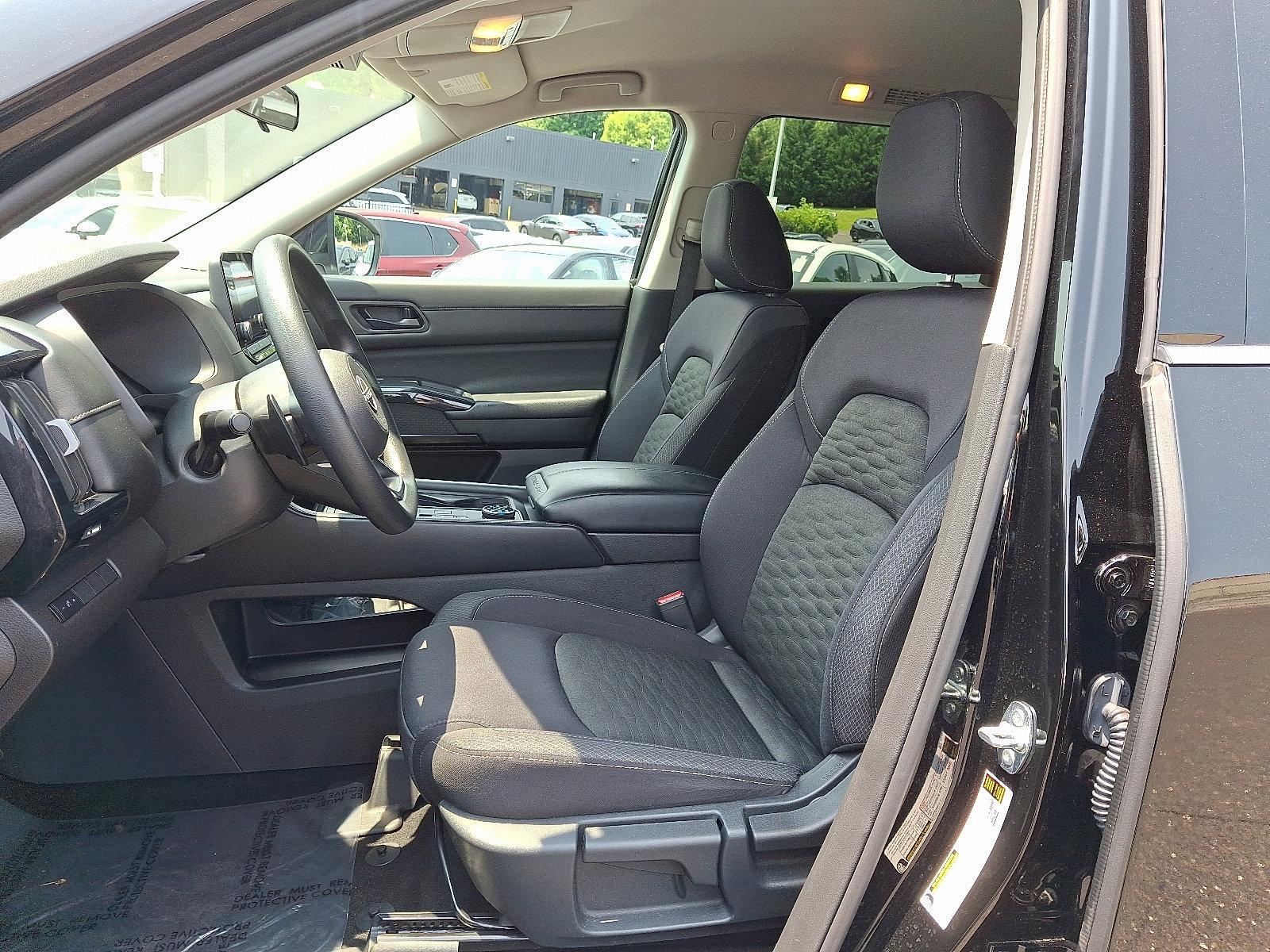 2023 Nissan Pathfinder Vehicle Photo in Jenkintown, PA 19046