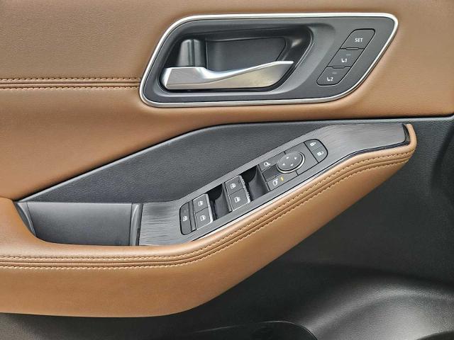 2024 Nissan Rogue Vehicle Photo in FORT WORTH, TX 76132