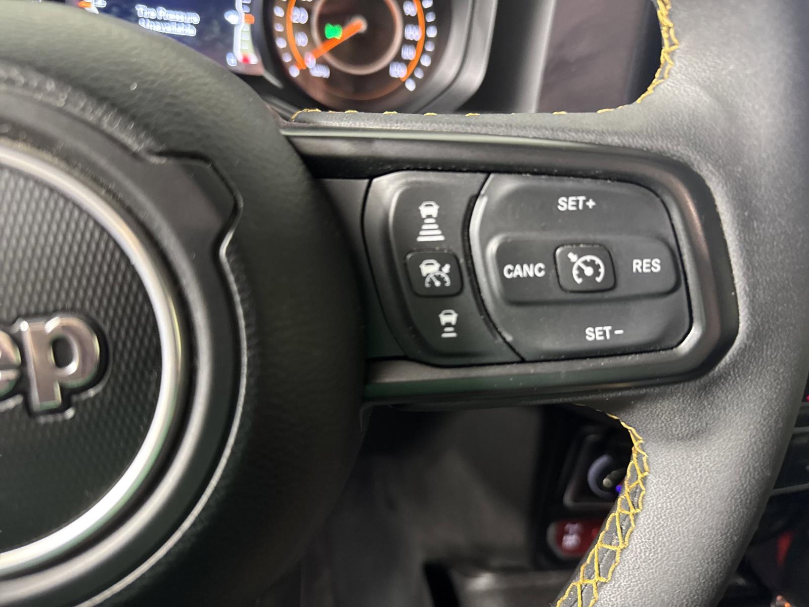 2024 Jeep Gladiator Vehicle Photo in GEORGETOWN, TX 78626-7508