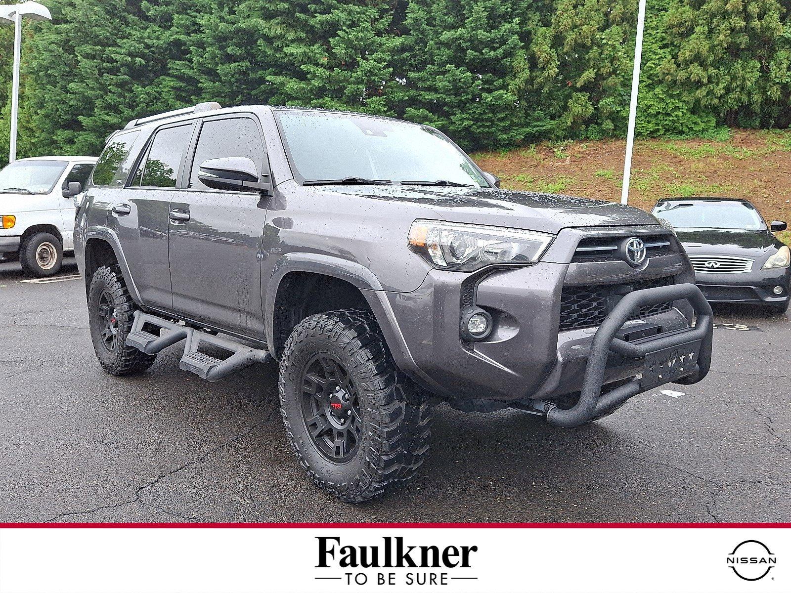 Used 2022 Toyota 4Runner SR5 Premium with VIN JTENU5JR4N6028517 for sale in Jenkintown, PA