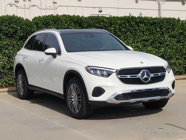 2025 Mercedes-Benz GLC Vehicle Photo in HOUSTON, TX 77079