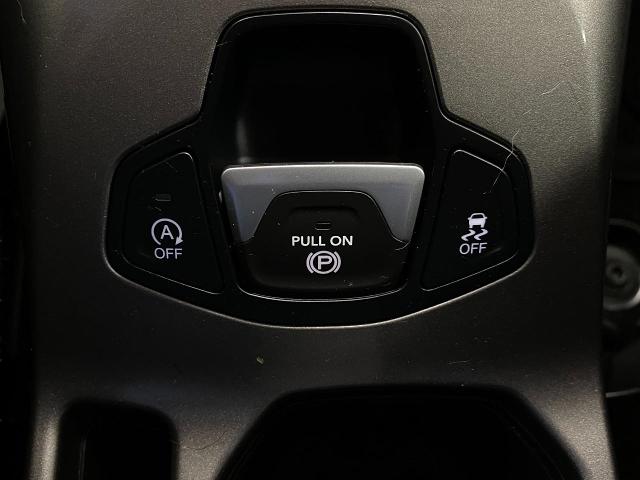 2022 Jeep Renegade Vehicle Photo in Appleton, WI 54913