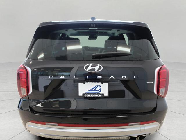 2024 Hyundai PALISADE Vehicle Photo in Green Bay, WI 54304