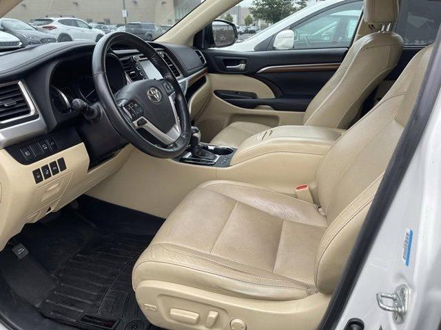 2018 Toyota Highlander Vehicle Photo in Philadelphia, PA 19116