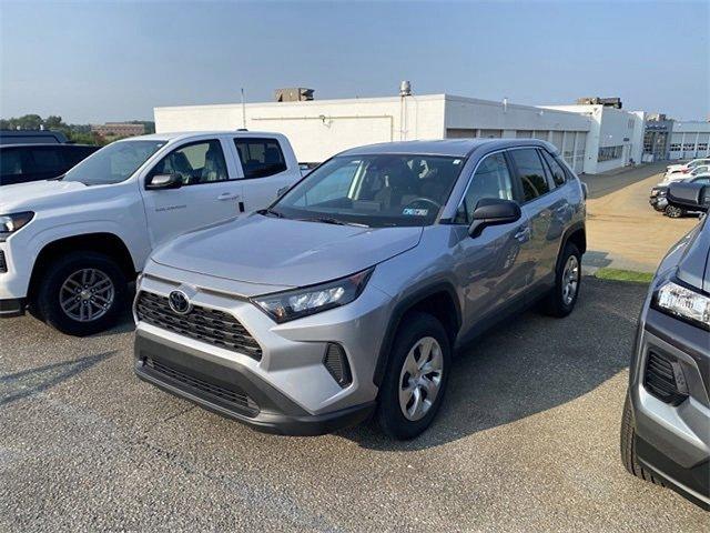 2022 Toyota RAV4 Vehicle Photo in LANCASTER, PA 17601-0000