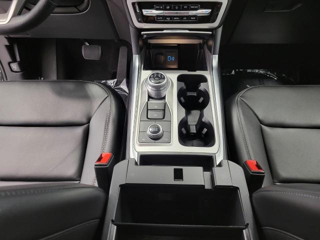 2023 Ford Explorer Vehicle Photo in Neenah, WI 54956
