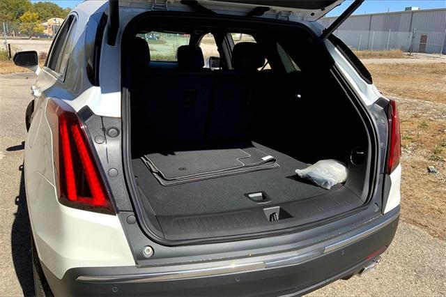 2025 Cadillac XT5 Vehicle Photo in KANSAS CITY, MO 64114-4545