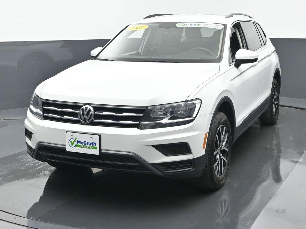 2021 Volkswagen Tiguan Vehicle Photo in Marion, IA 52302