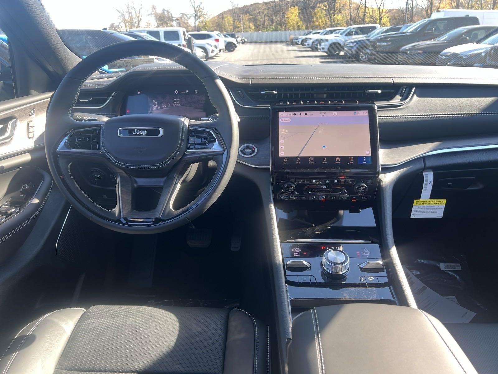 2025 Jeep Grand Cherokee L Vehicle Photo in Mechanicsburg, PA 17050-1707