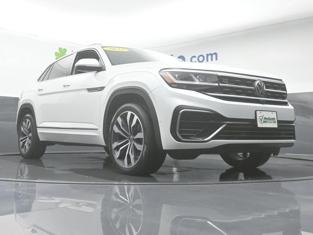 2022 Volkswagen Atlas Cross Sport Vehicle Photo in Marion, IA 52302