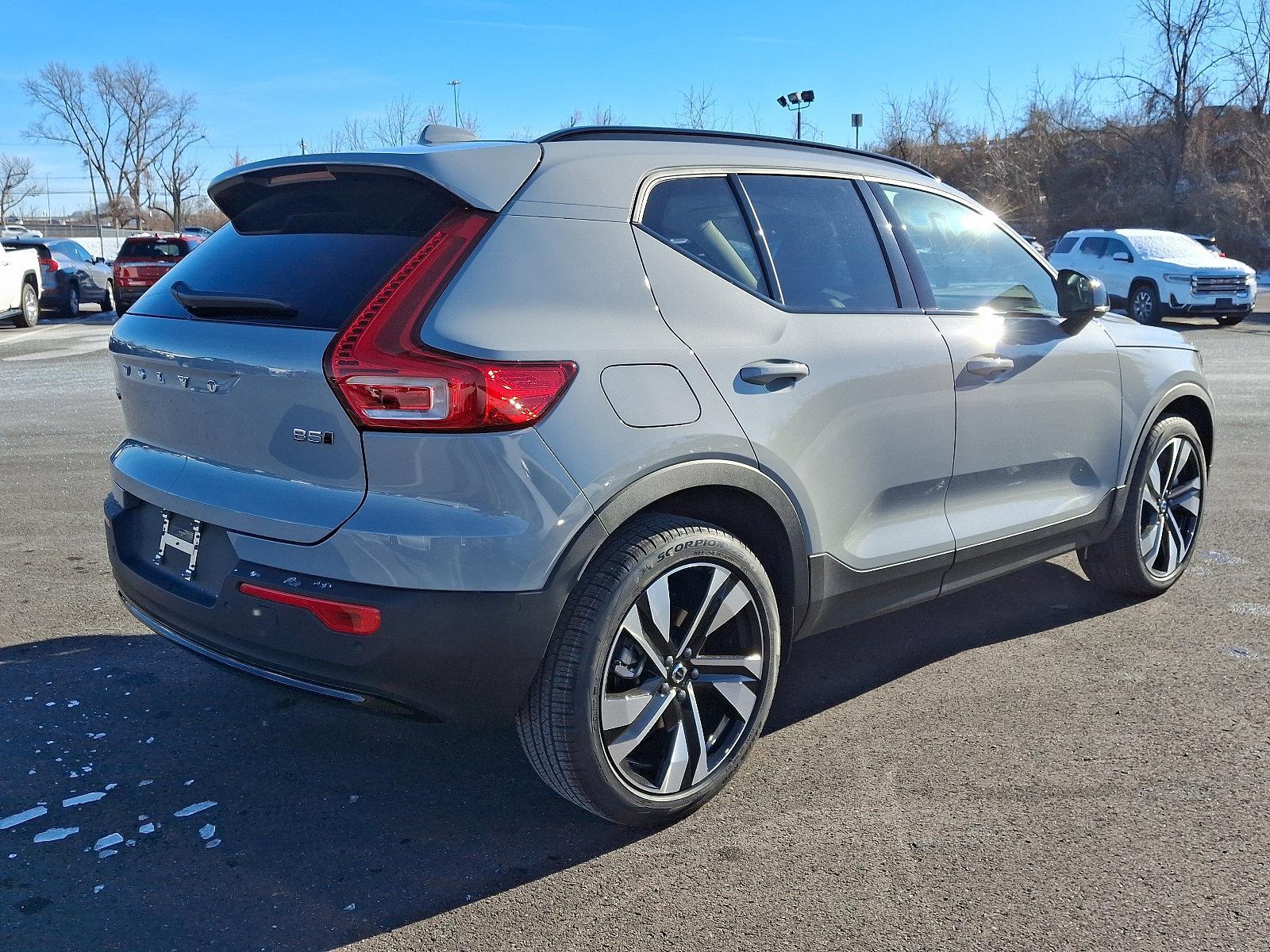 2025 Volvo XC40 Vehicle Photo in Trevose, PA 19053