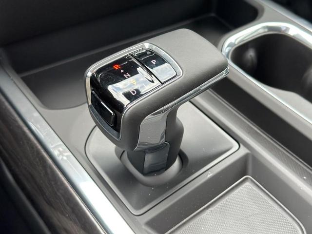 2025 Chevrolet Silverado 1500 Vehicle Photo in COLUMBIA, MO 65203-3903
