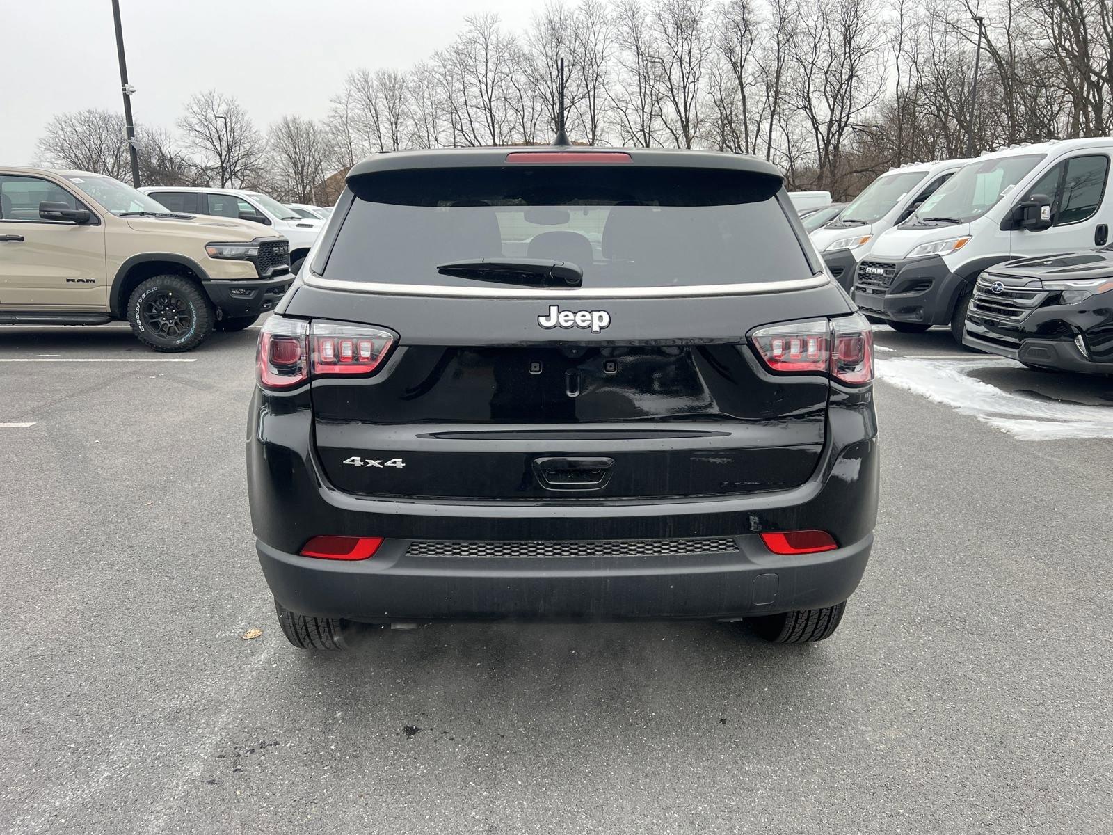 2025 Jeep Compass Vehicle Photo in Mechanicsburg, PA 17050-1707