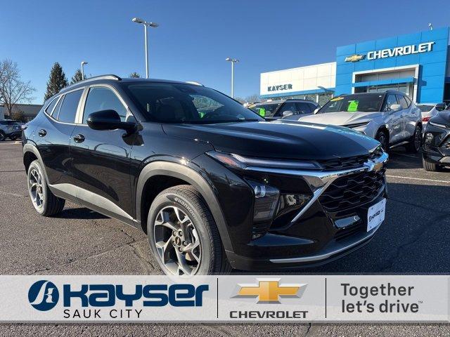 2025 Chevrolet Trax Vehicle Photo in SAUK CITY, WI 53583-1301