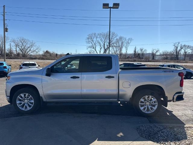 2021 Chevrolet Silverado 1500 Vehicle Photo in MANHATTAN, KS 66502-5036