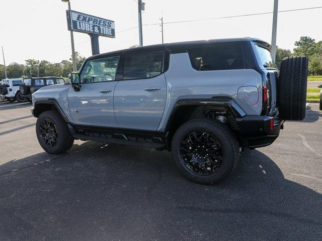 2024 GMC HUMMER EV SUV Vehicle Photo in HOMOSASSA, FL 34448-1461