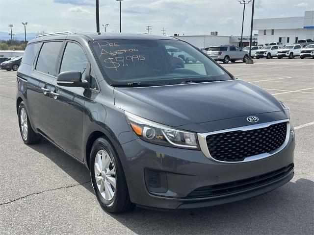 2016 Kia Sedona Vehicle Photo in ALCOA, TN 37701-3235