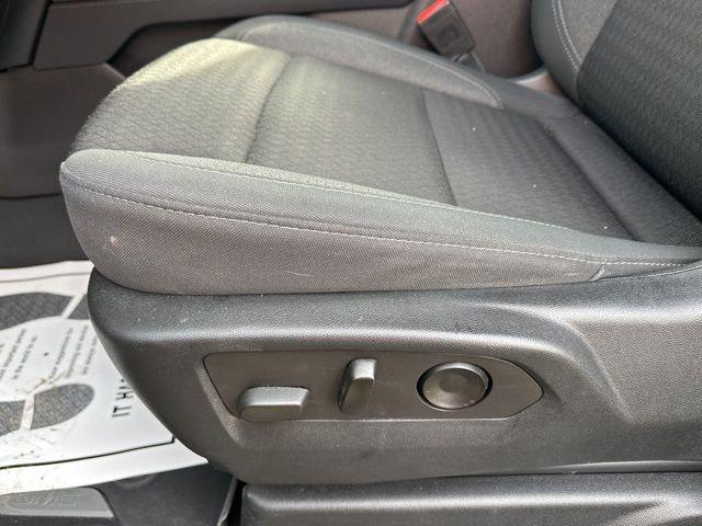 2022 GMC Yukon Vehicle Photo in MEDINA, OH 44256-9631
