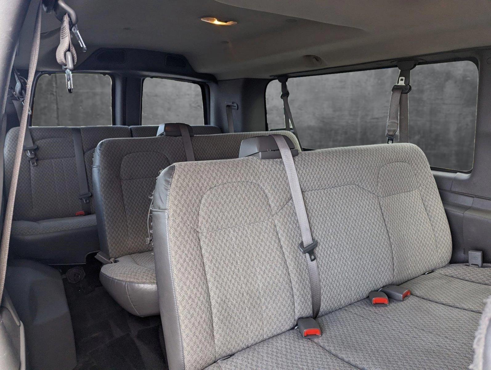 2009 Chevrolet Express Passenger 3500 Vehicle Photo in SPOKANE, WA 99212-2978
