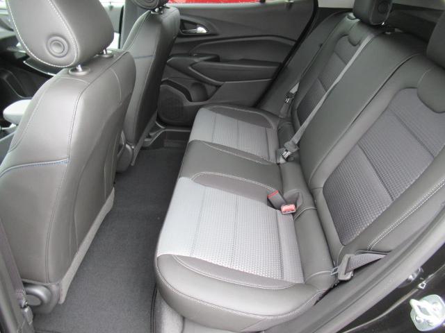 2025 Chevrolet Trax Vehicle Photo in LEESBURG, FL 34788-4022