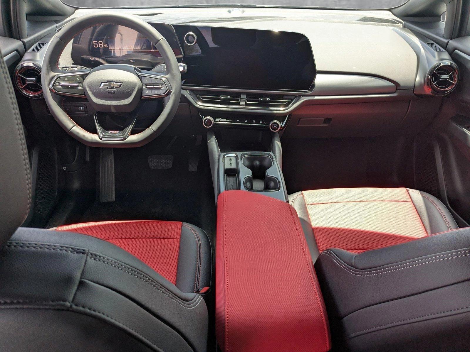 2025 Chevrolet Equinox EV Vehicle Photo in PEMBROKE PINES, FL 33024-6534