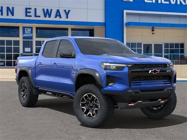 2025 Chevrolet Colorado Vehicle Photo in ENGLEWOOD, CO 80113-6708