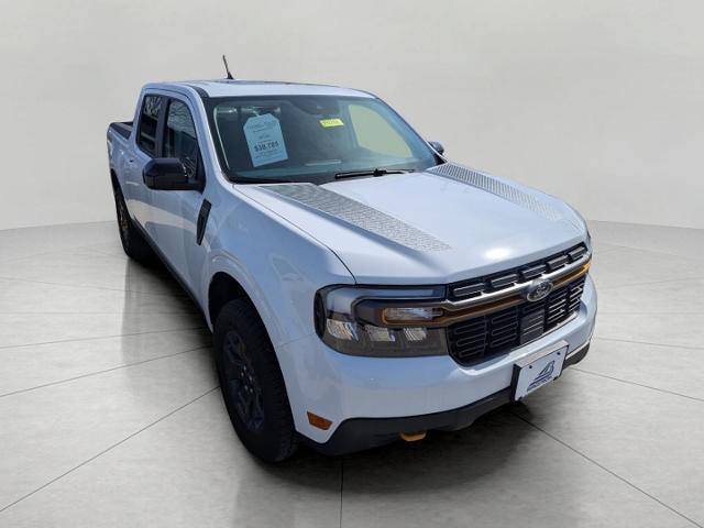 2024 Ford Maverick Vehicle Photo in Oshkosh, WI 54901