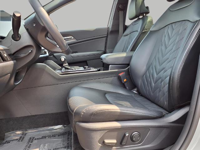 2023 Kia Sportage Vehicle Photo in Oshkosh, WI 54904