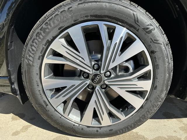 2025 Audi Q4 e-tron Vehicle Photo in HOUSTON, TX 77090