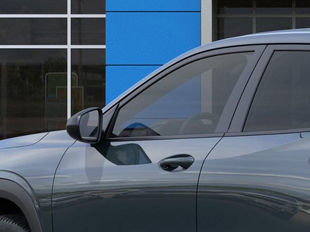 2025 Chevrolet Trax Vehicle Photo in Roslyn, NY 11576